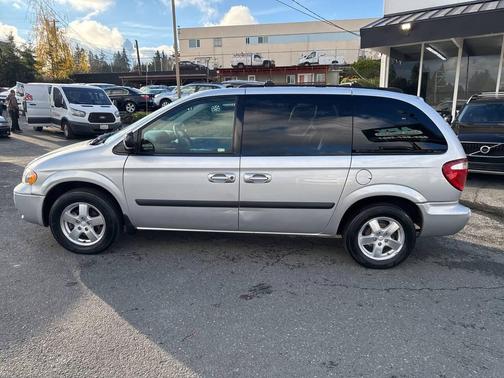 2005 Dodge Caravan SXT