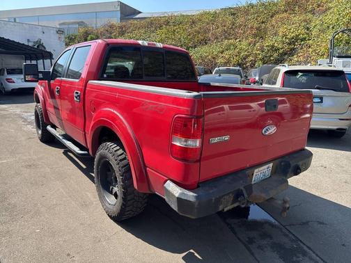 2006 Ford F-150 XLT SuperCrew