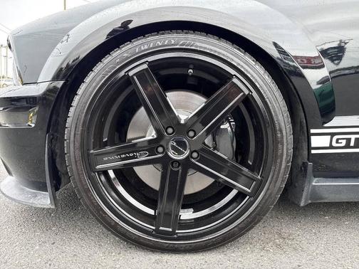 Ebony Clearcoat 2008 Ford Shelby GT500 Base