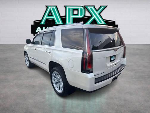 White Diamond Tricoat 2015 Cadillac Escalade Luxury