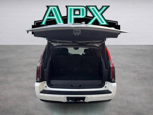 White Diamond Tricoat 2015 Cadillac Escalade Luxury