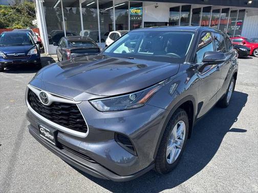 2022 Toyota Highlander L