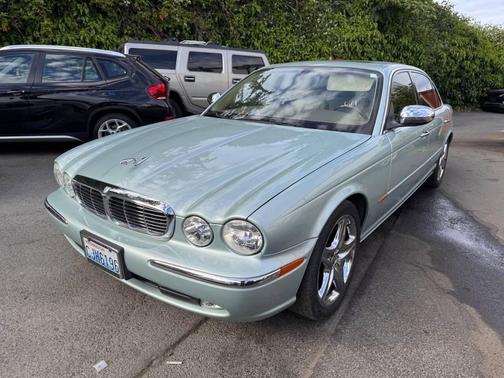 Seafrost 2005 Jaguar XJ Vanden Plas