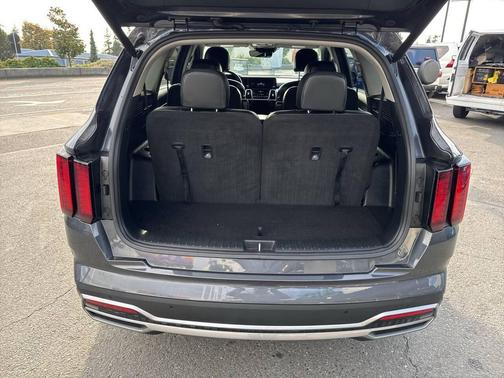 2023 Kia Sorento Hybrid S