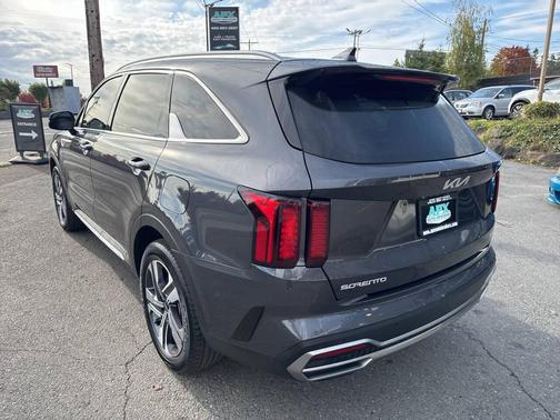 2023 Kia Sorento Hybrid S