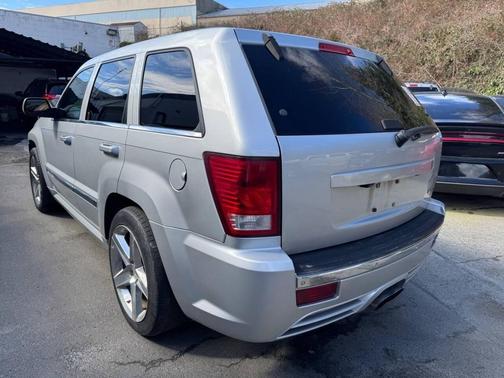 2008 Jeep Grand Cherokee SRT8