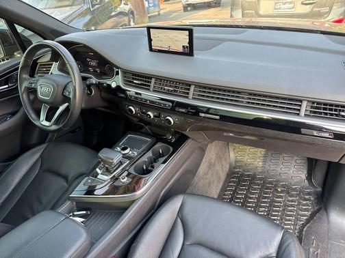 2017 Audi Q7 3.0T Premium