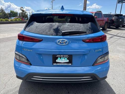 2022 Hyundai KONA EV SEL