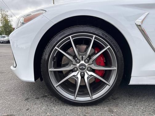 2019 Genesis G70 3.3T Advanced