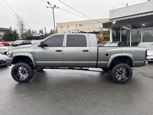 2007 Dodge Ram 2500 SLT Mega Cab