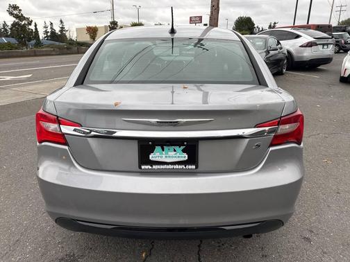 2014 Chrysler 200 Touring