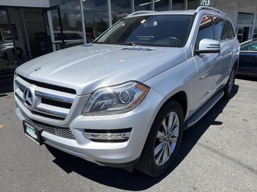 Iridium Silver Metallic 2013 Mercedes-Benz GL-Class 4MATIC