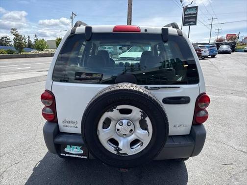 2005 Jeep Liberty Sport