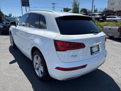 2018 Audi Q5 2.0T Premium Plus
