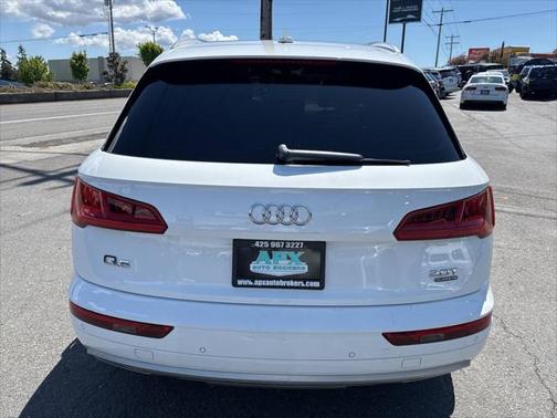 2018 Audi Q5 2.0T Premium Plus