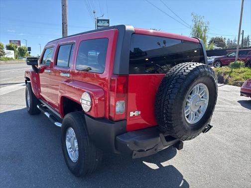 2006 Hummer H3 Base