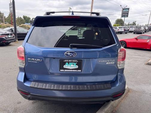 Quartz Blue Pearl 2017 Subaru Forester 2.5i Limited