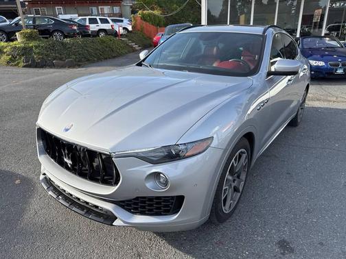 2017 Maserati Levante S