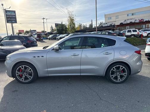 2017 Maserati Levante S