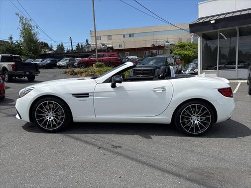 2017 Mercedes-Benz AMG SLC 43 Base
