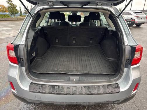 2015 Subaru Outback 2.5i