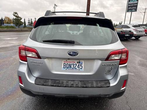 2015 Subaru Outback 2.5i