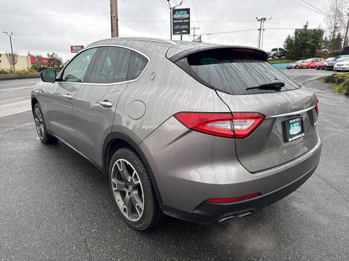 2017 Maserati Levante S