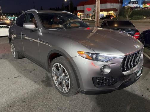 2017 Maserati Levante S