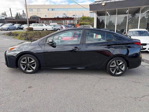 2020 Toyota Prius XLE