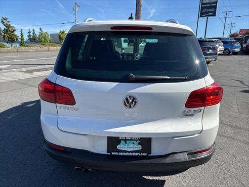 2012 Volkswagen Tiguan SE