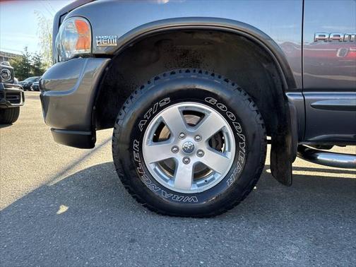 2004 Dodge Ram 1500 SLT