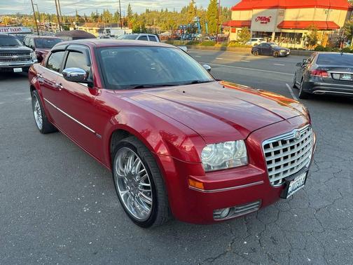 2010 Chrysler 300 Touring/Signature/Executive Series