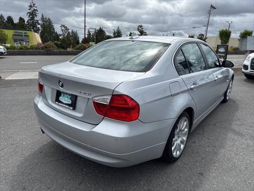 2006 BMW 330 330i 4dr Sedan