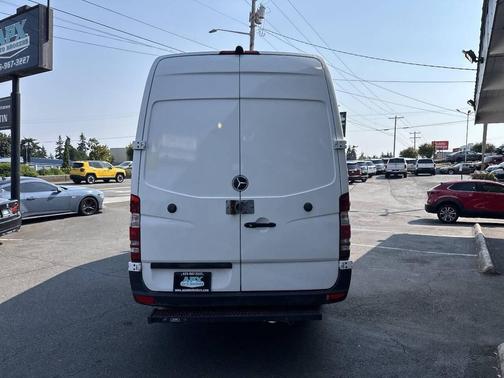 Arctic White 2014 Mercedes-Benz Sprinter 2500 High Roof