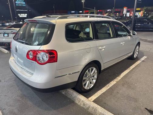 2010 Volkswagen Passat Komfort