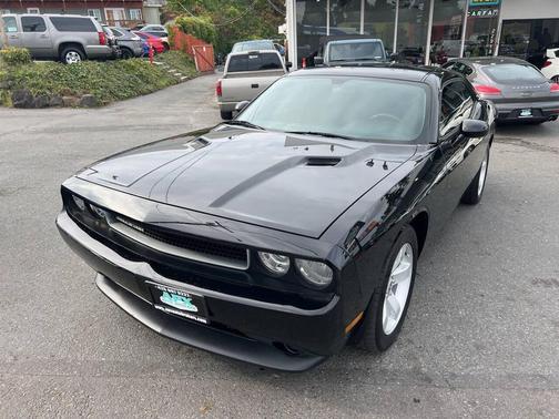 2014 Dodge Challenger SXT