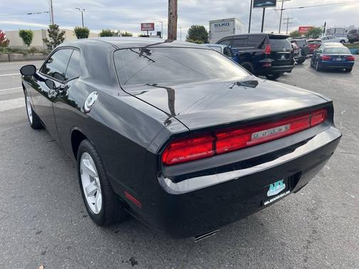 2014 Dodge Challenger SXT