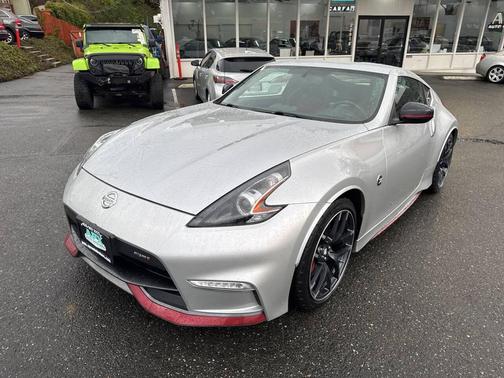 2015 Nissan 370Z NISMO Tech