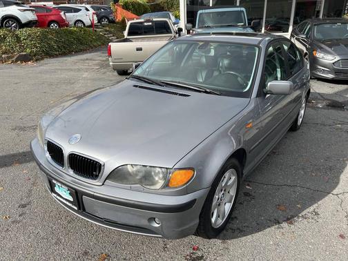 2004 BMW 325 325xi AWD 4dr Sedan