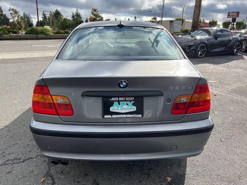 2004 BMW 325 325xi AWD 4dr Sedan