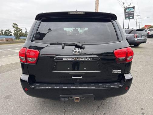 2015 Toyota Sequoia SR5