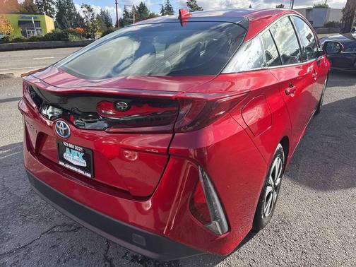 2019 Toyota Prius Prime Plus