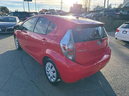 2013 Toyota Prius c One