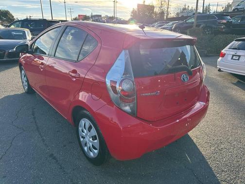 2013 Toyota Prius c One