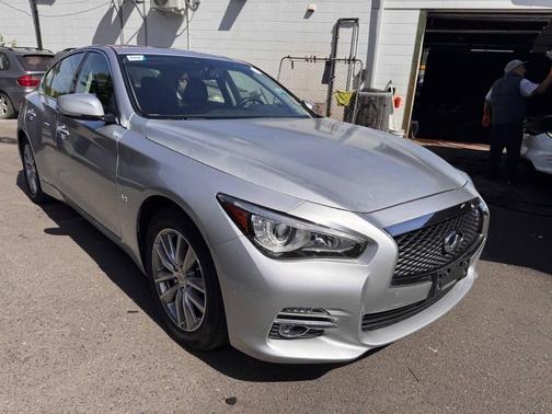 Liquid Platinum 2017 INFINITI Q50 3.0T Premium