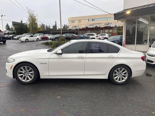 2015 BMW 528 528i 4dr Sedan