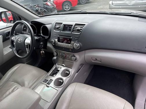 2012 Toyota Highlander Hybrid Base