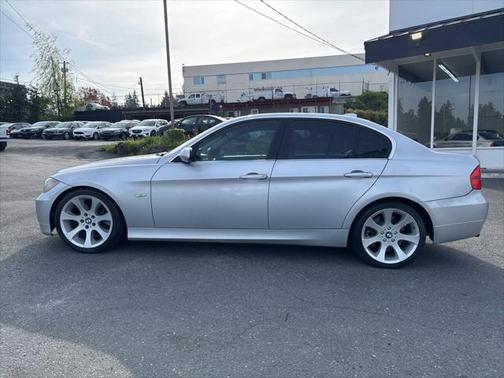 2006 BMW 330 330i