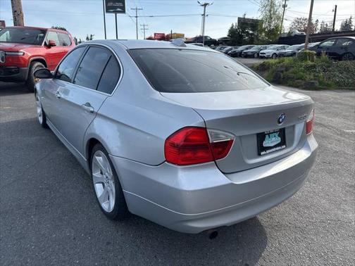 2006 BMW 330 330i