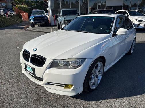 2011 BMW 335 335i 4dr Sedan